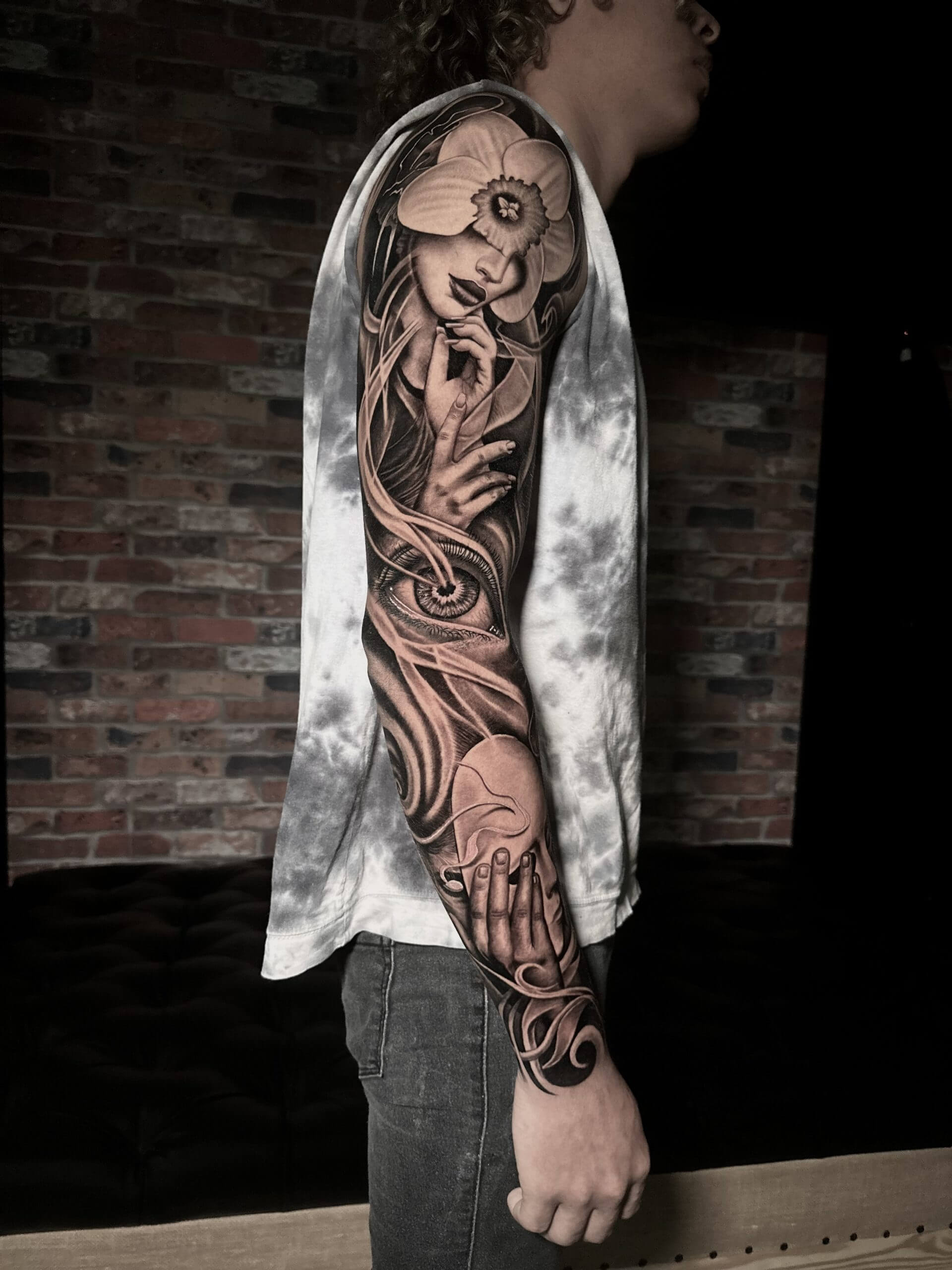 Unique and custom arm sleeve design for an international client in Madrid.